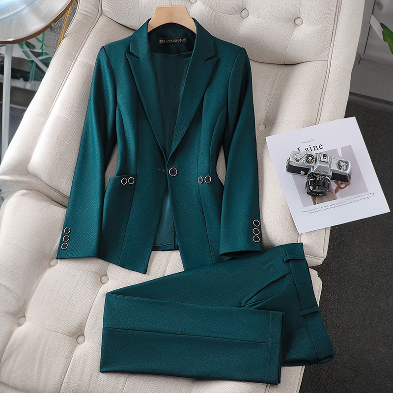 Laura™ Elegantes Blazer Set